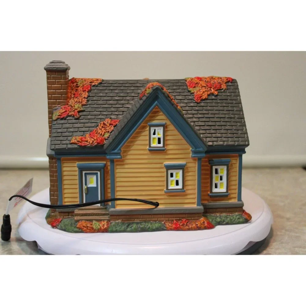 Dept 56 Halloween Village - Trick or Treat Lane with Peanuts - Picture 4 of 10
